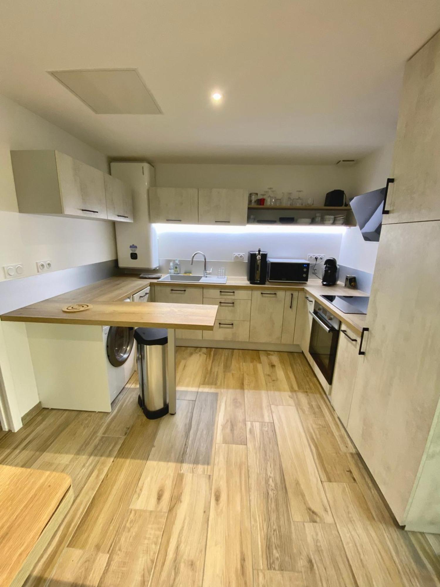 לה רושל Appartement A Deux Pas Du Vieux-Port מראה חיצוני תמונה